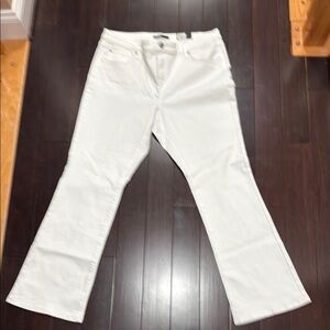 Simply Vera Vera Wang White Flare Wide Leg Jeans